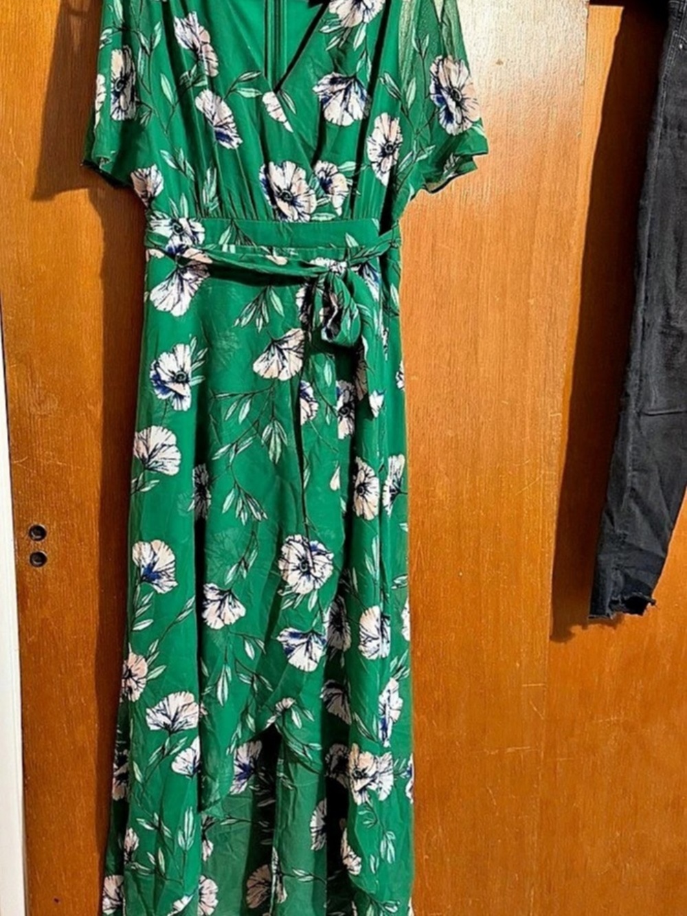 Jessica Howard Floral Maxi Dress in Green Size 6P Like New